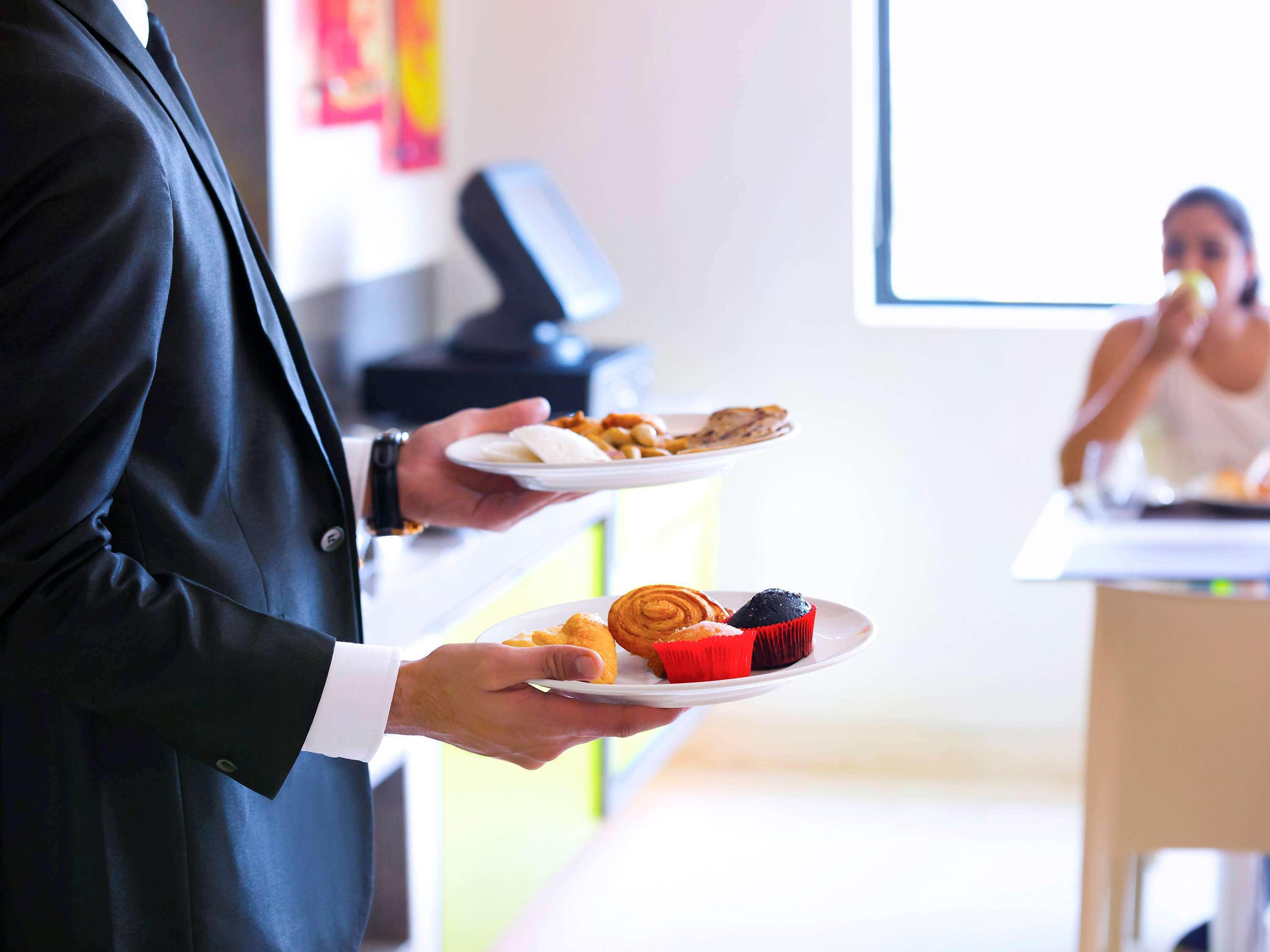 Ibis Chennai City Centre - An Accor Brand Екстериор снимка