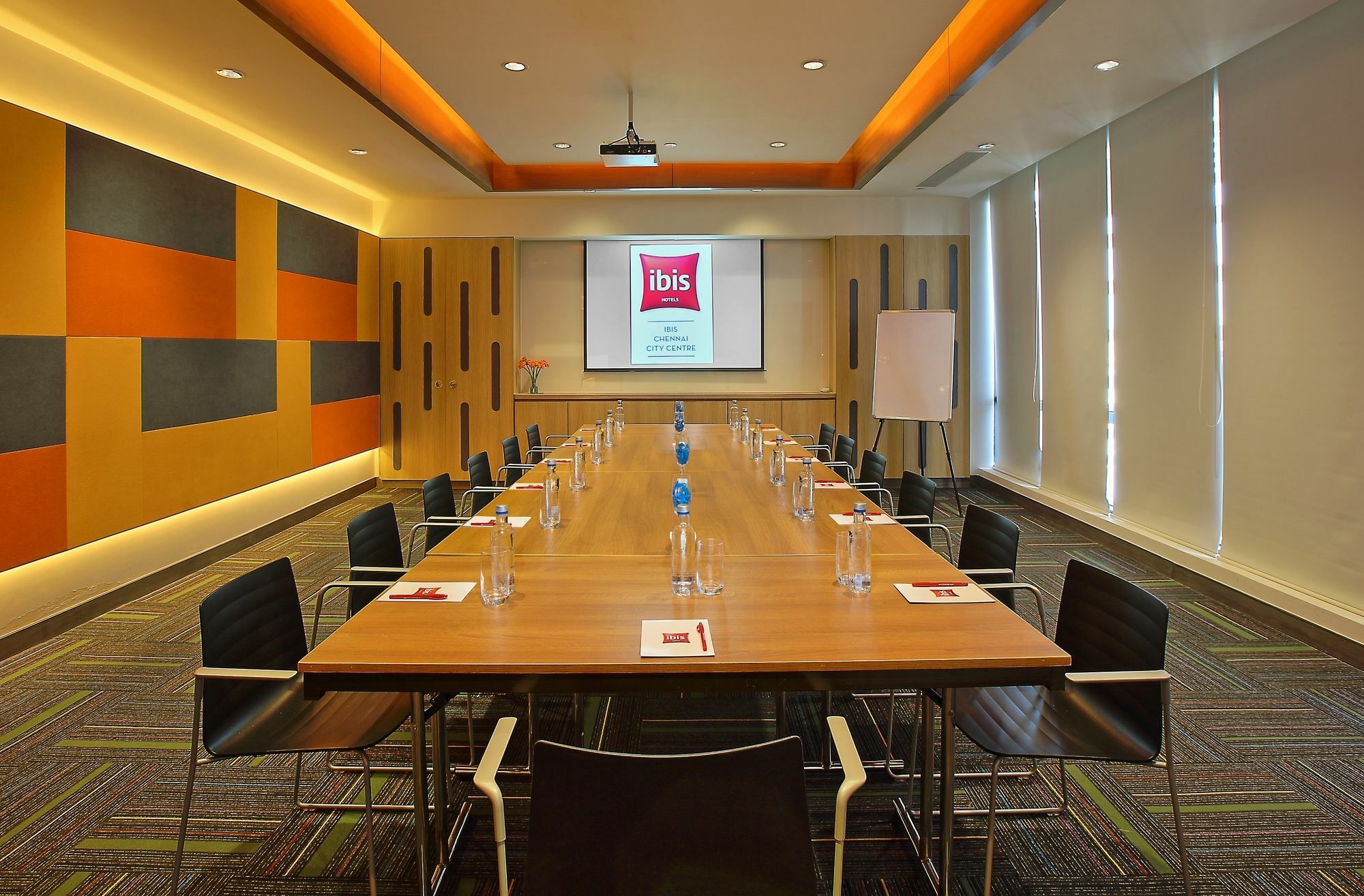 Ibis Chennai City Centre - An Accor Brand Екстериор снимка